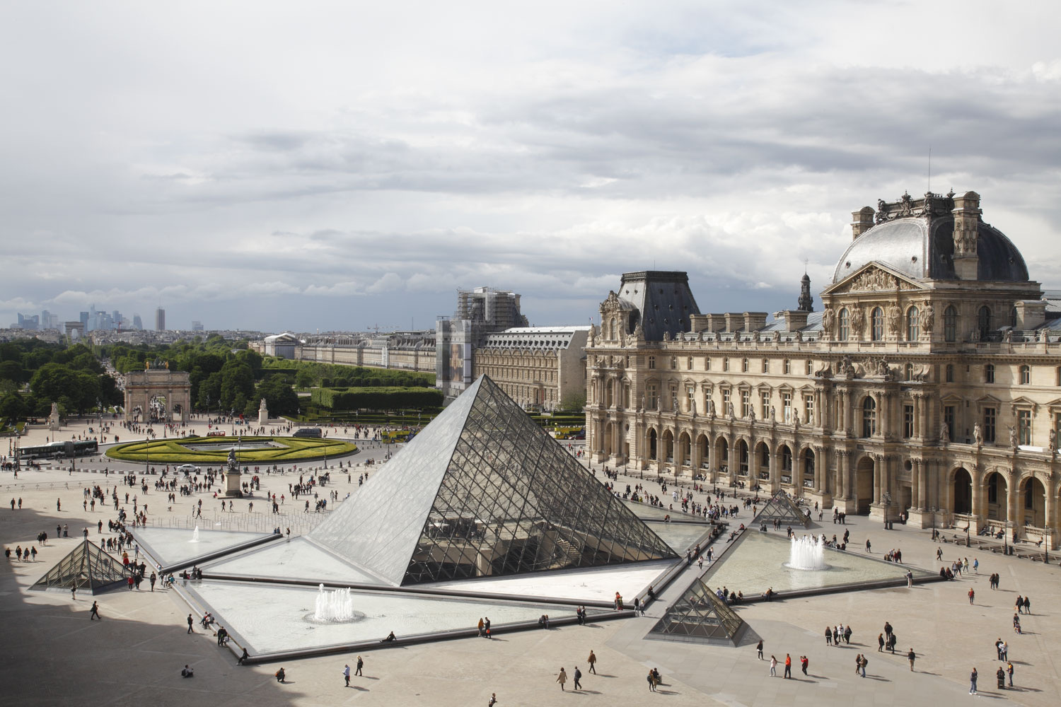 Louvre paris